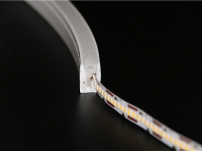 12x20mm AP302 F12 Flexible silicon tube (Side view)